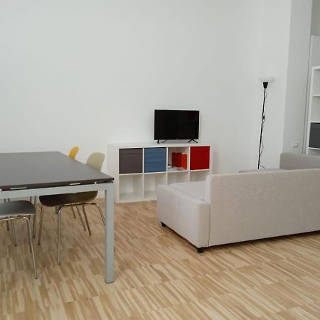 Apartamento Open Space3 D'Apulia 11 Milán Exterior foto